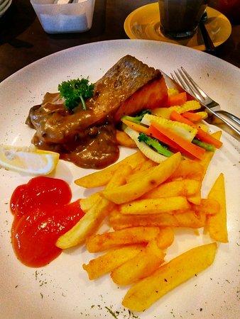 Madame Sisca Patisserie